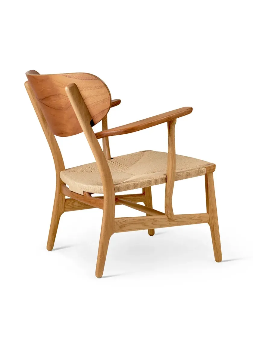 Carl Hansen & Søn CH22 Loungestol af Hans J. Wegner> Loungestole|Lænestole