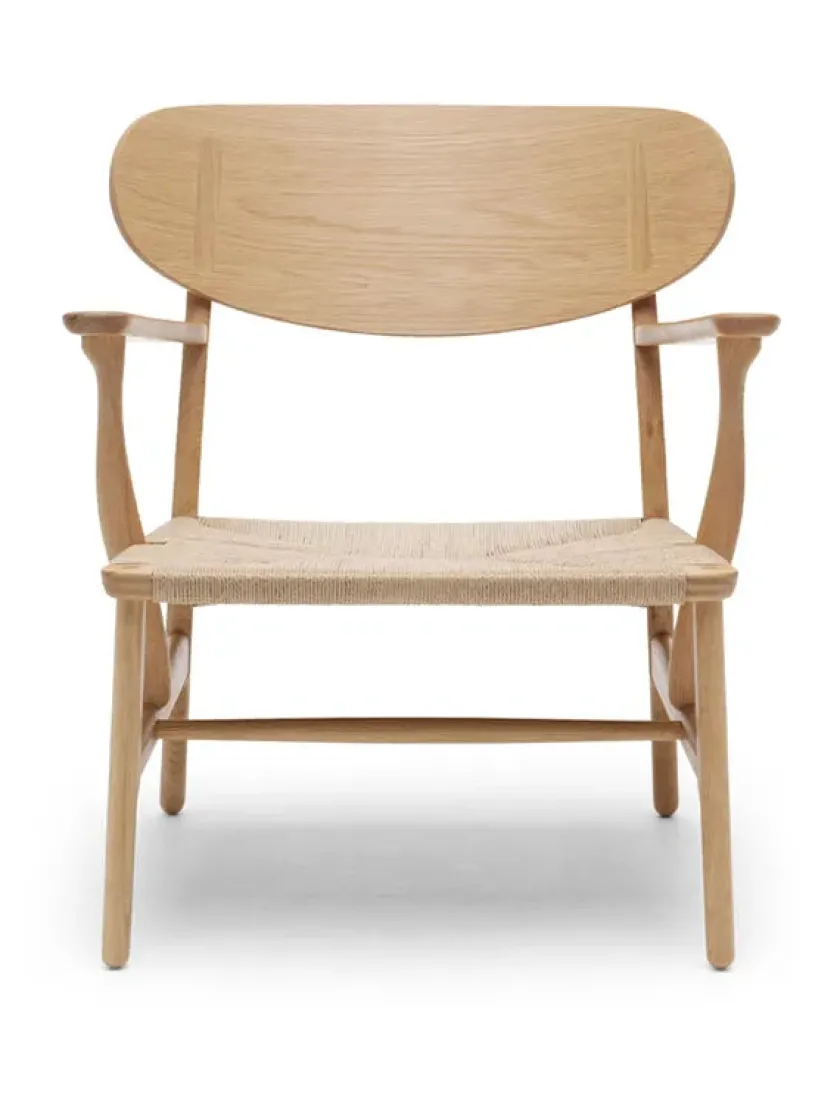 Carl Hansen & Søn CH22 Loungestol af Hans J. Wegner> Loungestole|Lænestole