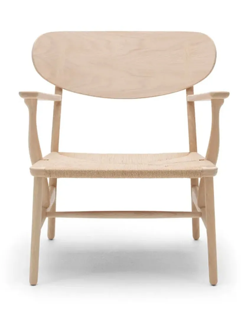 Carl Hansen & Søn CH22 Loungestol af Hans J. Wegner> Loungestole|Lænestole