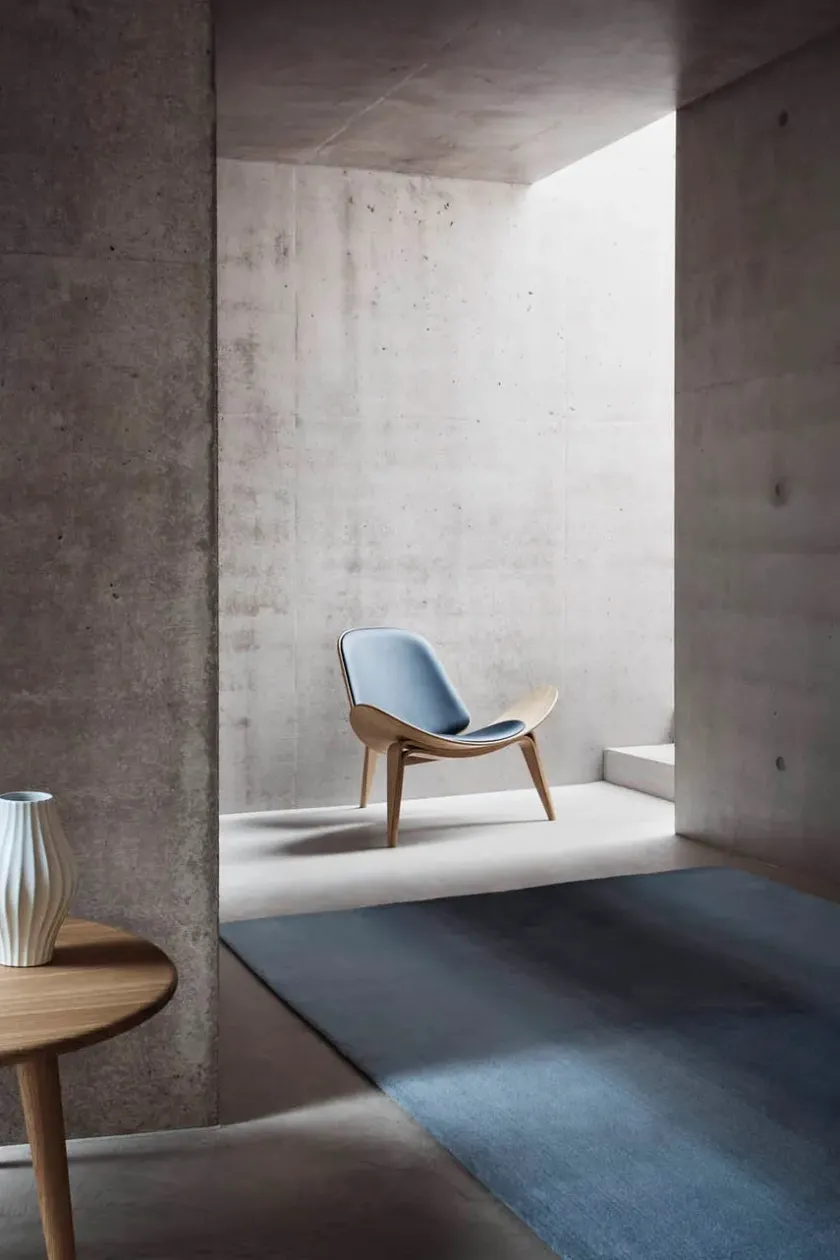 Carl Hansen & Søn CH07 Skalstol, eg olie/Loke 7748 af Hans J. Wegner> Loungestole|Lænestole