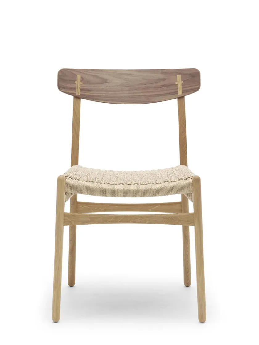 Carl Hansen & Søn CH23 Spisestol, eg sæbe af Hans J. Wegner> Spisebordsstole