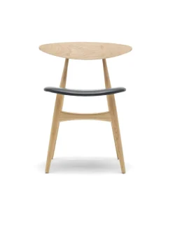 Carl Hansen & Søn CH33 Stol, sæbebehandlet eg/sort læder af Hans J. Wegner> Spisebordsstole