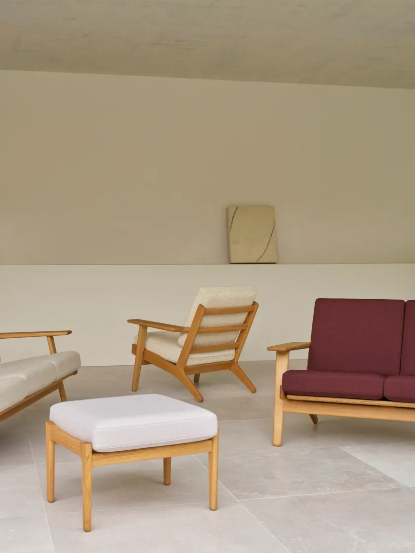 Carl Hansen & Søn CH290F skammel, eg olie af Hans J. Wegner> Skamler
