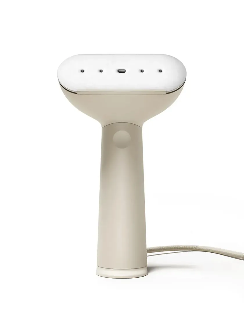 Steamery Stockholm Cirrus No.3 Iron Steamer, Sand fra> Gaver Til Hende