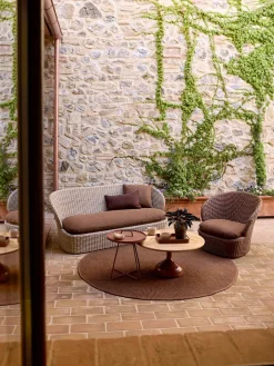 Cane-line Coast 2,5-Seater Sofa, sand fra><noscript><img width=
