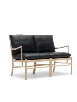 Carl Hansen & Søn Colonial Sofa, OW149-2 af Ole Wanscher><noscript><img width=