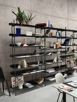 Muuto Compile Shelving System, configuration 8 fra> Reolsystemer