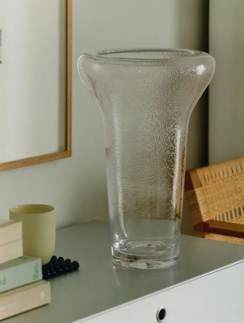 Fredericia Furniture Conical Vase H30 fra> Vaser