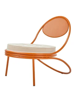 GUBI Copacabana Lounge Chair, international orange fra> Lænestole