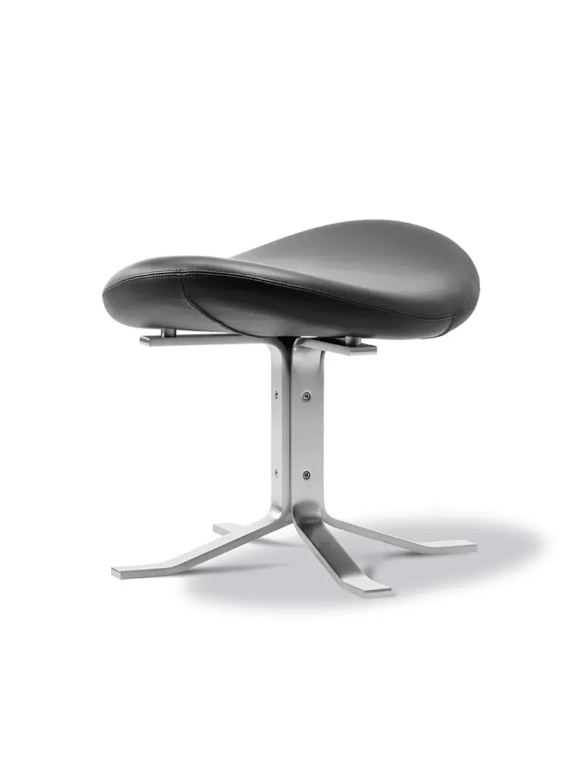 Fredericia Furniture Corona Skammel, sort læder fra Erik Jørgensen> Skamler