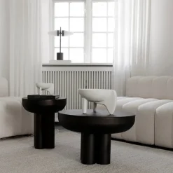 101 Copenhagen Crown Table, low burned black fra> Sofaborde