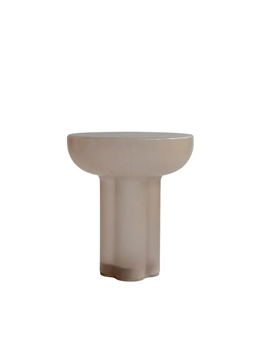 101 Copenhagen Crown Table, tall fra> Sideborde Og Små Borde