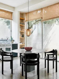 GUBI Daumiller Armchair, black fra> Spisebordsstole