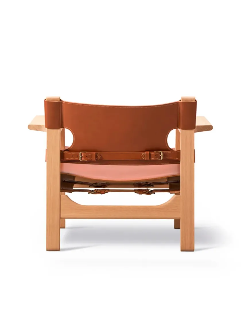 Fredericia Furniture Den Spanske Stol i sort læder, valnød olie af Børge Mogensen> Lænestole
