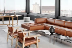 Fredericia Furniture Den Spanske Stol i sort læder, eg sort lak af Børge Mogensen><noscript><img width=