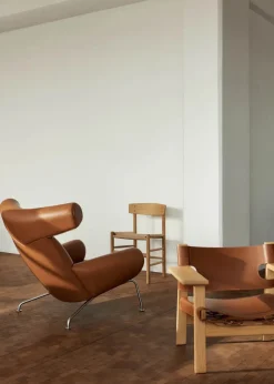 Fredericia Furniture Den Spanske Stol i sort læder, eg sæbe af Børge Mogensen><noscript><img width=