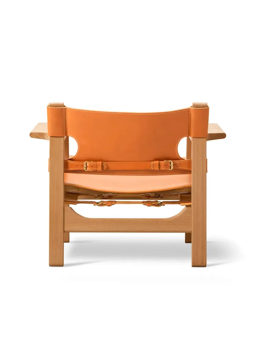 Fredericia Furniture Den Spanske Stol i sort læder, eg sæbe af Børge Mogensen> Lænestole