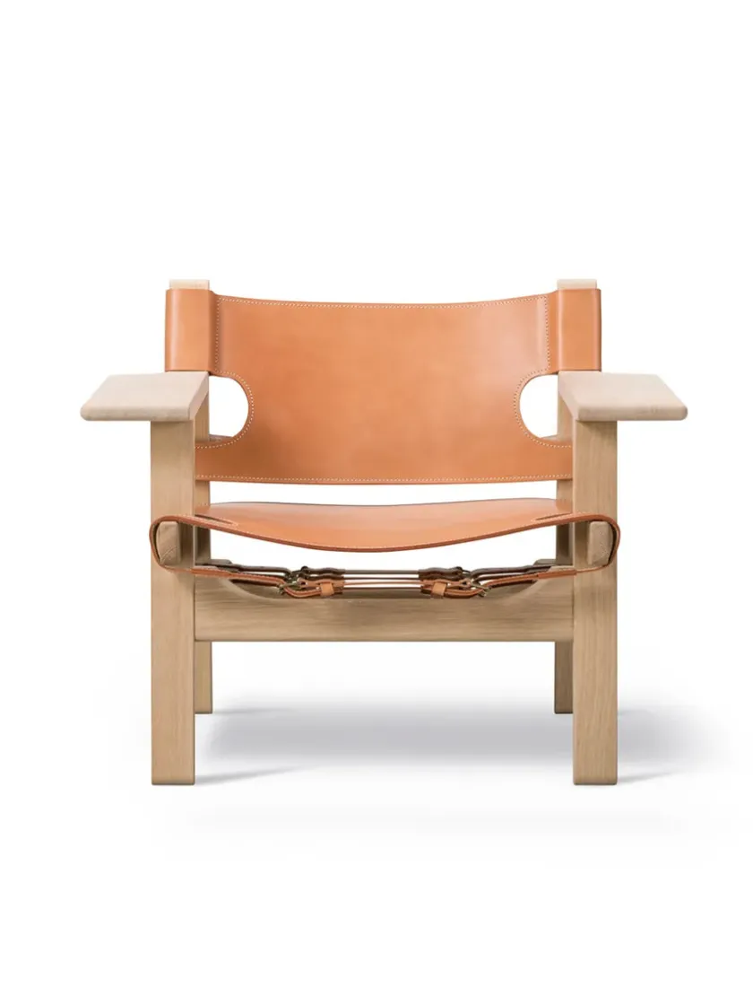 Fredericia Furniture Den Spanske Stol i sort læder, eg sæbe af Børge Mogensen> Lænestole