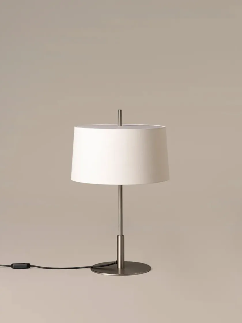 Santa & Cole Diana Menor Bordlampe fra Santa and Cole> Spots