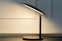 Nine Disc table light, brushed brass fra><noscript><img width=