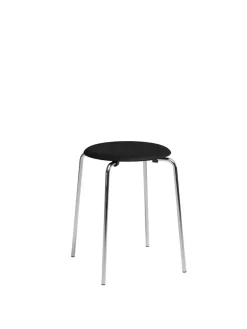 Fritz Hansen Dot Skammel, sortlakeret ask af Arne Jacobsen> Skamler