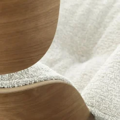 Vitra Eames Lounge Chair inkl. Fodskammel, valnød/Nubia fra><noscript><img width=