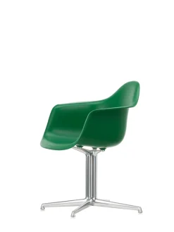 Vitra Eames Plastic Armchair DAL fra><noscript><img width=