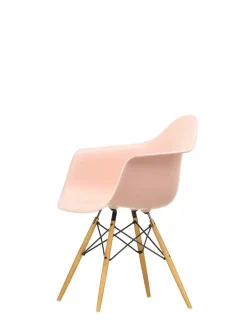 Vitra Eames Plastic Armchair DAW, ahorntræ fra><noscript><img width=