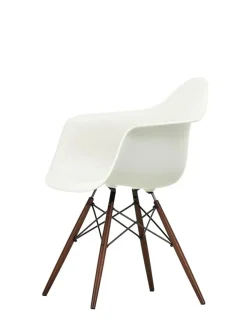 Vitra Eames Plastic Armchair DAW, mørk ahorn/white fra> Spisebordsstole