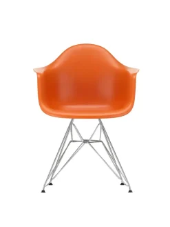 Vitra Eames Plastic Armchair DAR, forkromet fra><noscript><img width=
