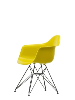 Vitra Eames Plastic Armchair DAR, sort pulverlakering fra><noscript><img width=