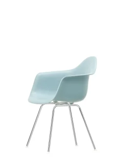 Vitra Eames Plastic Armchair DAX, forkromet fra><noscript><img width=