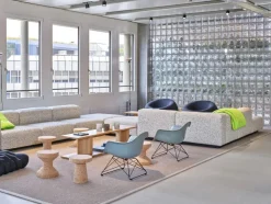 Vitra Eames Plastic Armchair LAR, hvidlakeret fra> Lænestole