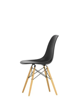 Vitra Eames Plastic Side Chair DSW, ahorntræ fra><noscript><img width=