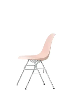 Vitra Eames Plastic Side Chair DSS-N, stabelbar fra><noscript><img width=