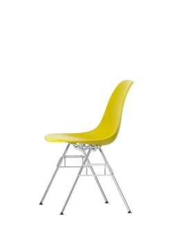 Vitra Eames Plastic Side Chair DSS-N, stabelbar fra><noscript><img width=