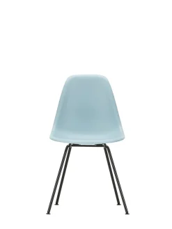Vitra Eames Plastic Side Chair DSX, sort pulverlakeret fra><noscript><img width=