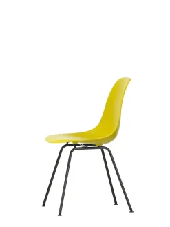 Vitra Eames Plastic Side Chair DSX, sort pulverlakeret fra><noscript><img width=
