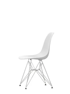 Vitra Eames Plastic Side Chair DSR, forkromet fra><noscript><img width=
