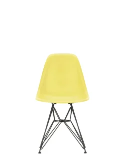 Vitra Eames Plastic Side Chair DSR, sort pulverlakeret fra><noscript><img width=