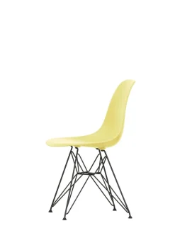 Vitra Eames Plastic Side Chair DSR, sort pulverlakeret fra><noscript><img width=