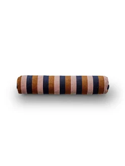 Eilersen Ember Pyjamas Pillow, Ø15x74 fra> Puder Og Plaider|Puder