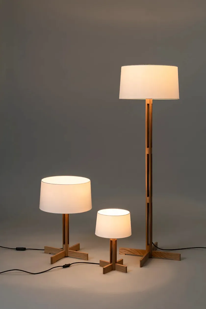 Santa & Cole FAD Bordlampe fra Santa and Cole> Spots