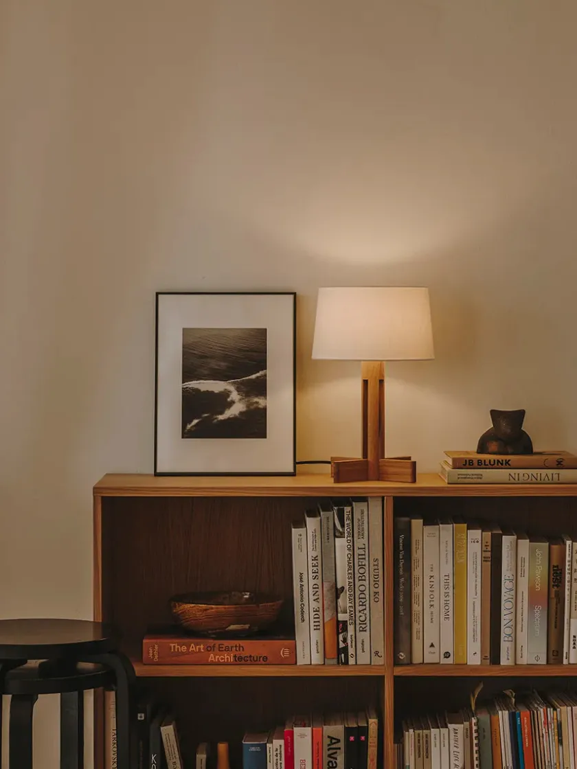 Santa & Cole FAD Menor Bordlampe fra Santa and Cole> Spots