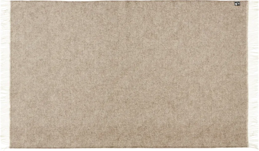 Silkeborg Uldspinderi Fanø Plaid, birch sand fra> Gaver Til Hende|Puder Og Plaider