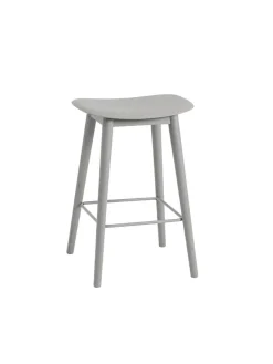 Muuto Fiber Bar Stool Wood fra> Barstole