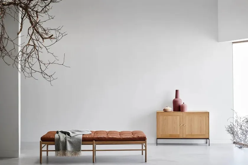 Carl Hansen & Søn FK63 Kabinet med ben fra> Skænke
