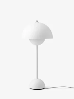 &Tradition Flowerpot VP3 bordlampe af Verner Panton><noscript><img width=