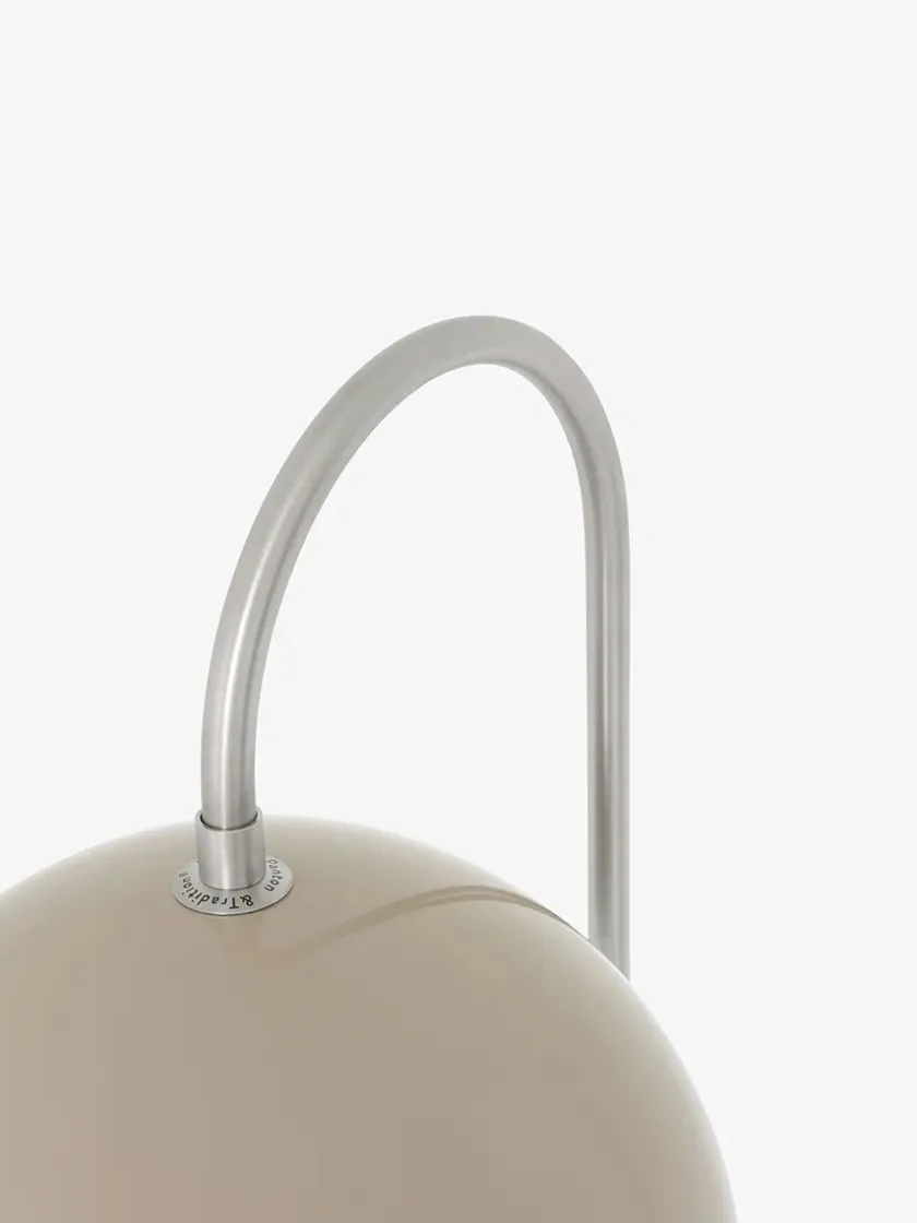 &Tradition Flowerpot VP12 Gulvlampe fra> Spots|Gulvlamper