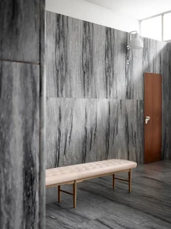 Carl Hansen & Søn Foyer Bænk af Vilhelm Lauritzen><noscript><img width=